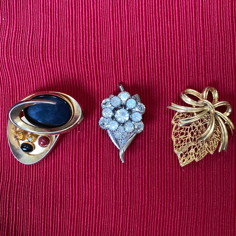 💐Antique Brooches